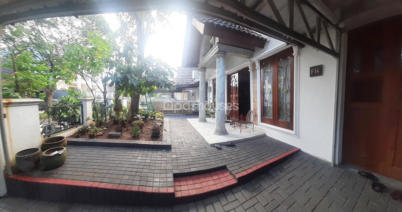 Perumahan Giri Loka 1 Blok F No.14