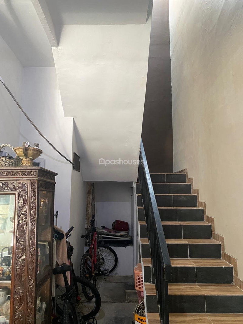 Jalan Taman Pelangi IV Blok E No.43