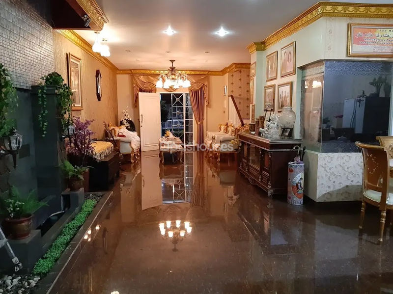 Royal Tajur Residence