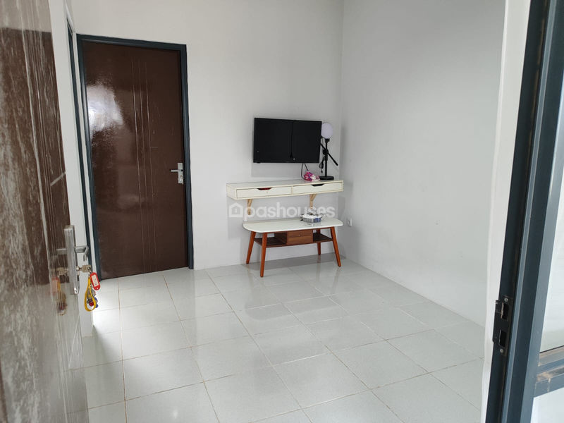 Perumahan Padma Hills Cluster Canary Blok M No.1