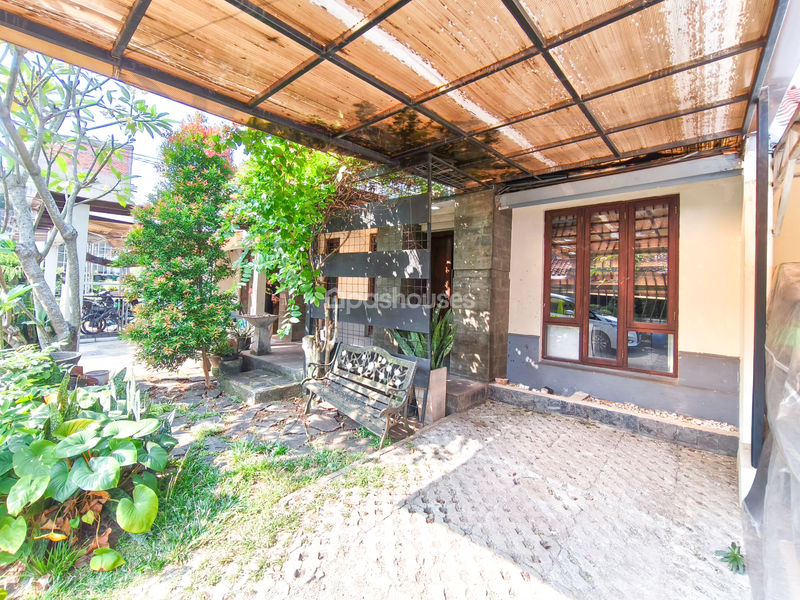 Jl. Taman Ubud