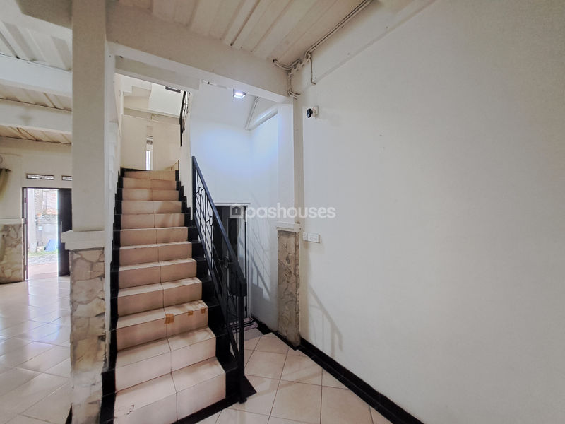 Kompleks Flo Residence Kav 4 No.1