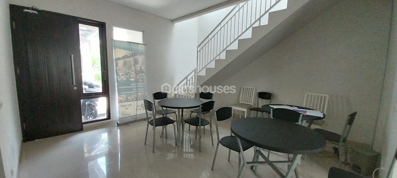 Azara Residence