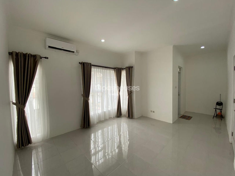 Perumahan New Serpong Estate Blok C No.19