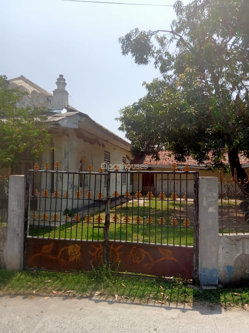 Jalan Raya Syekh Haji Nawawi Tanara Tangerang