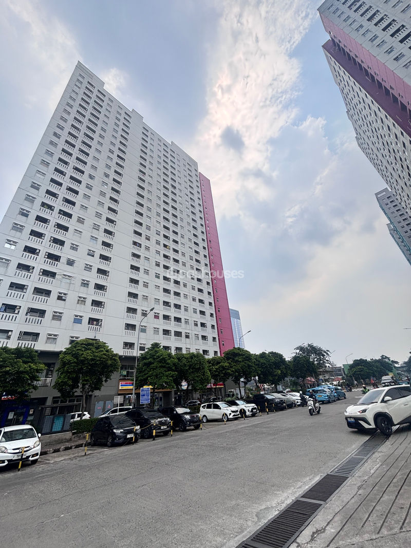 Apartemen Green Pramuka City Tower Bougenville No BG 25GE