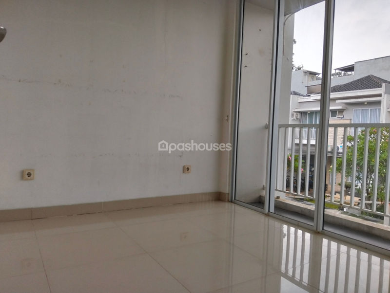 Grand Cibubur Country Cluster Royal Wood