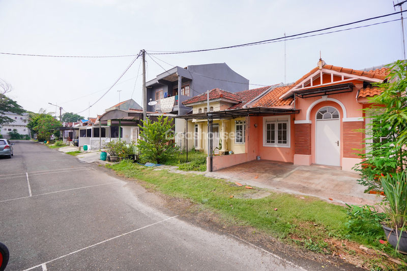 Lippo Cikarang Cluster Simprug Taman Sriwijaya