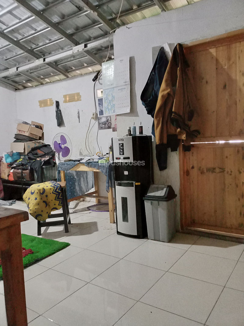 Perumahan Koperasi BUGN Blok B6 No.17