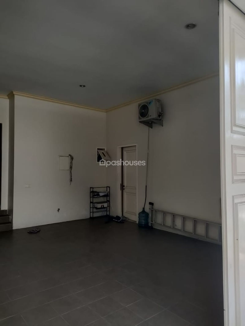 Perumahan Fontainebleau Golf Residence Kav.133