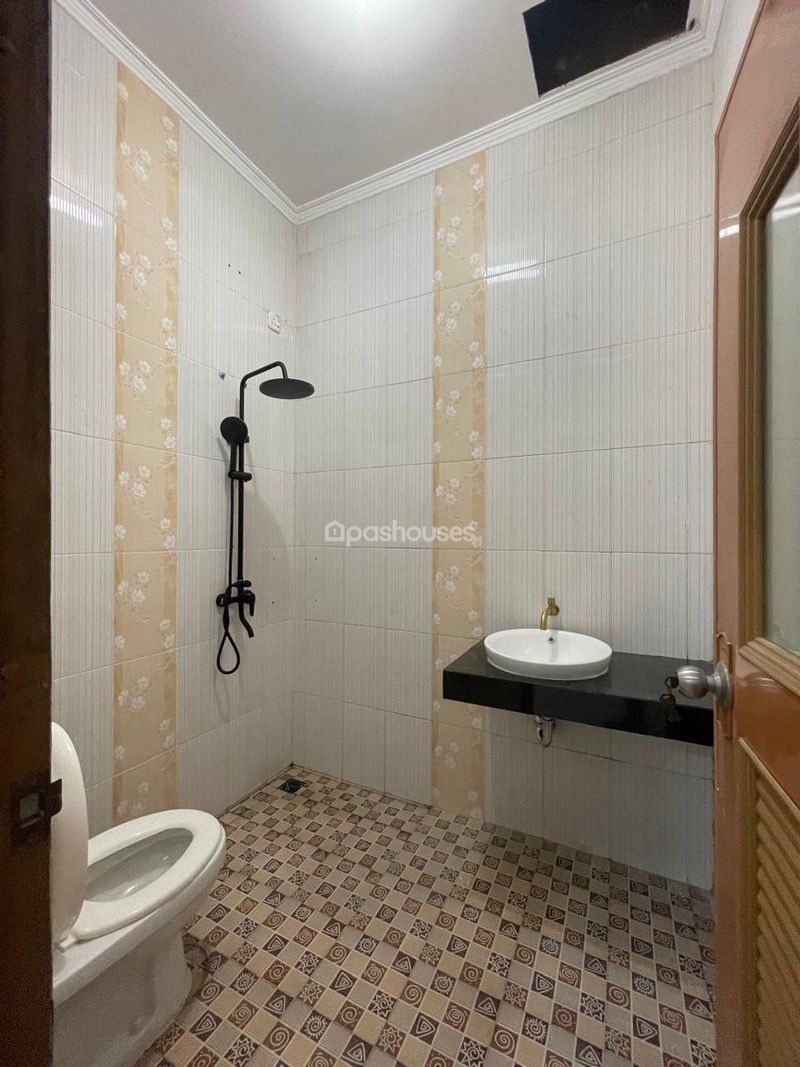 Perumahan Imperial Gading Blok H1 No.12