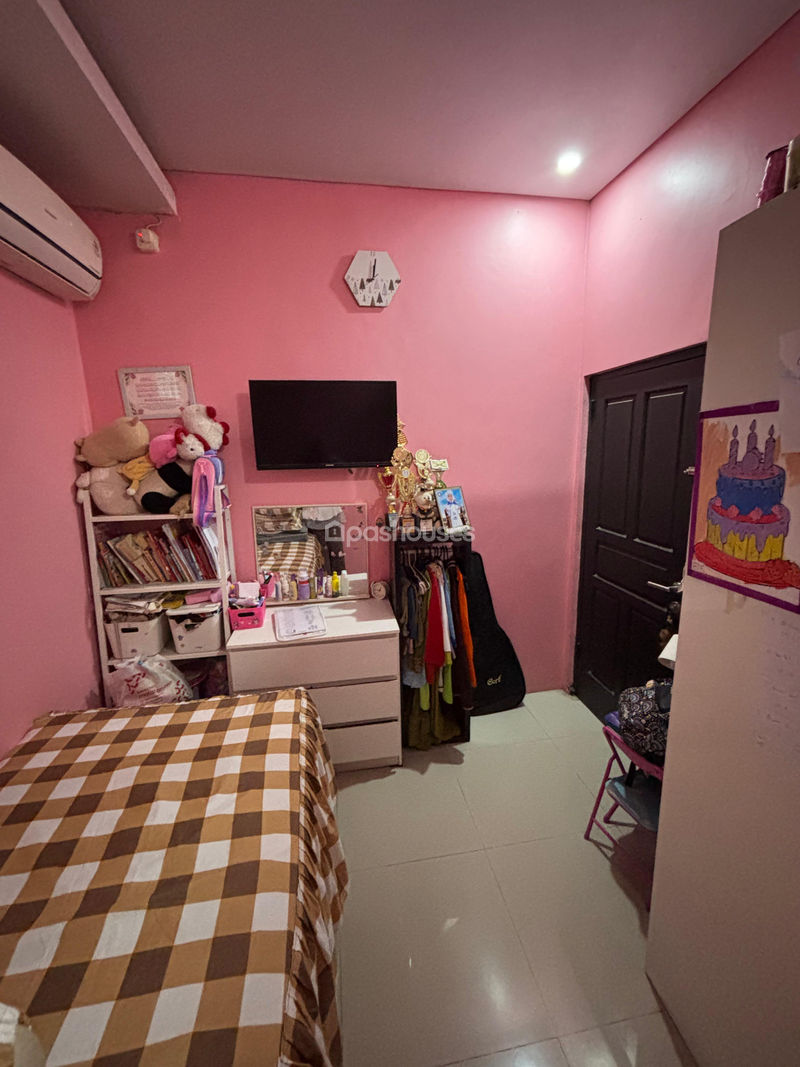 Cluster Taman Sakura Bekasi Blok M1 No.2