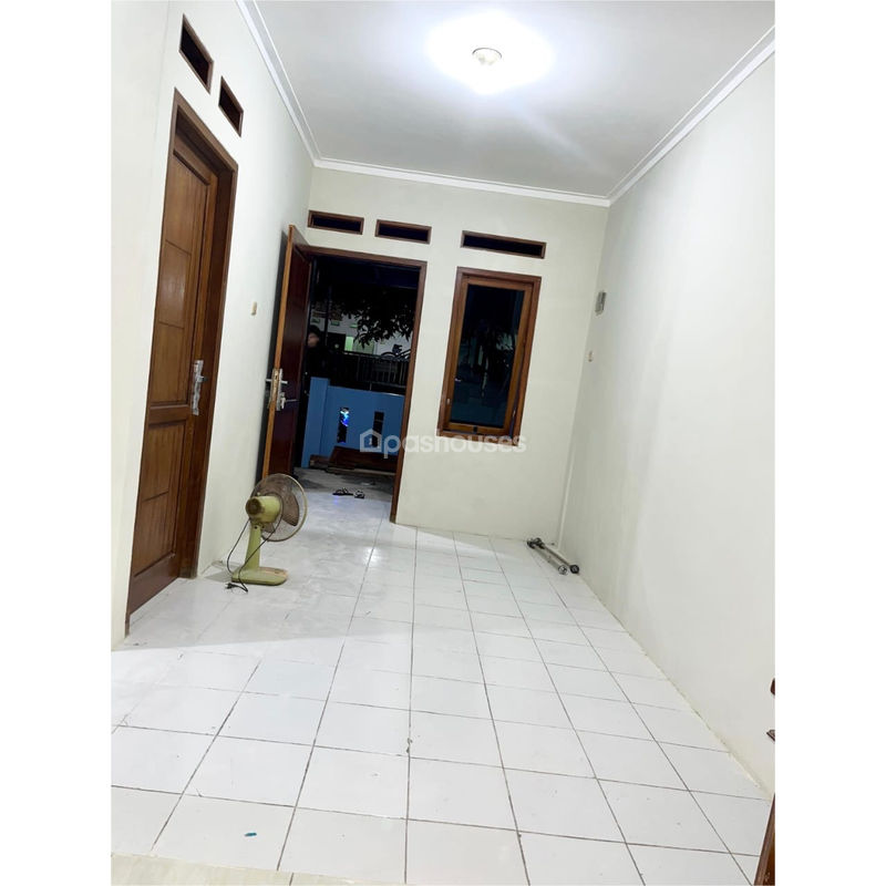 Bekasi Timur Regency Cluster Ixora Blok I15 No.33