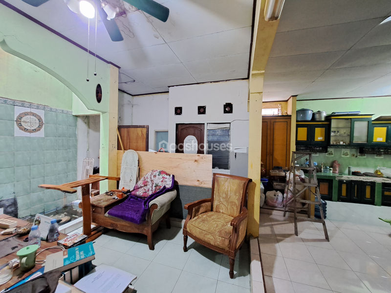 Permata Pamulang Blok H2 No.1