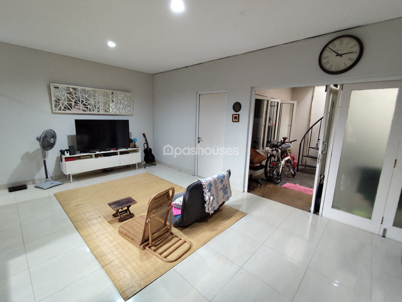 Perumahan Raffles Hills
