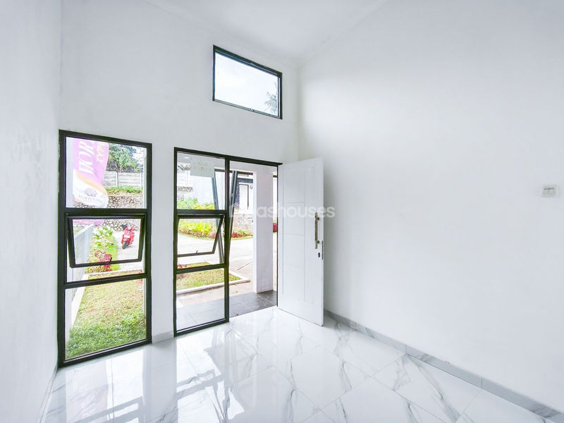 Perumahan Cibubur City Cluster Hortensia Blok E12B No.5