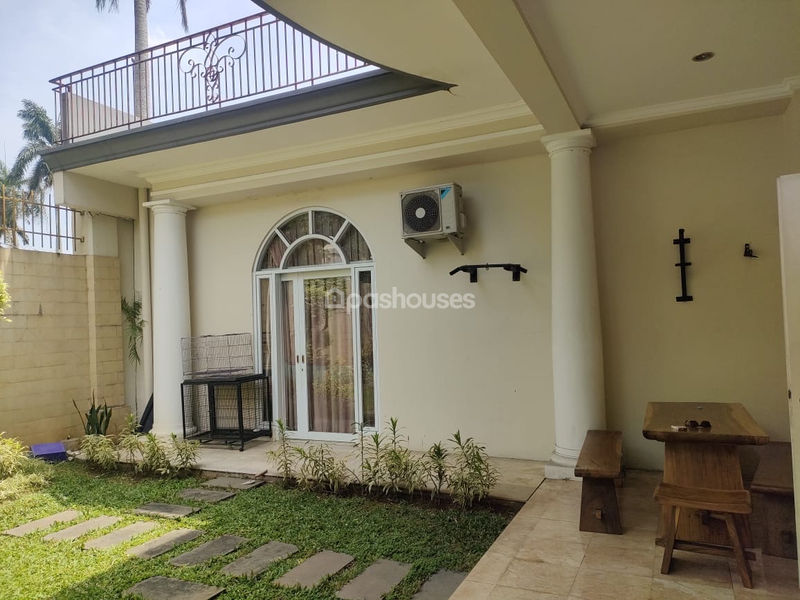 Perumahan Fontainebleau Golf Residence Kav.133