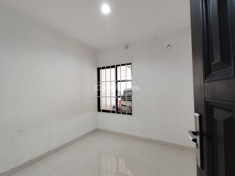 Alia Residence