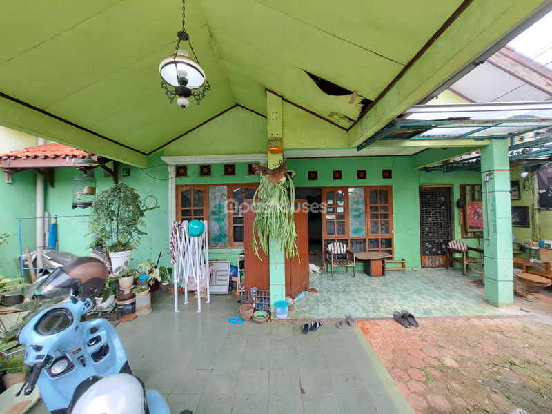 Permata Pamulang Blok H2 No.1