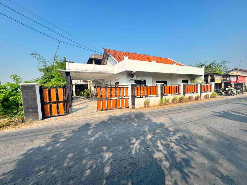 Jalan Raya Tambelang 