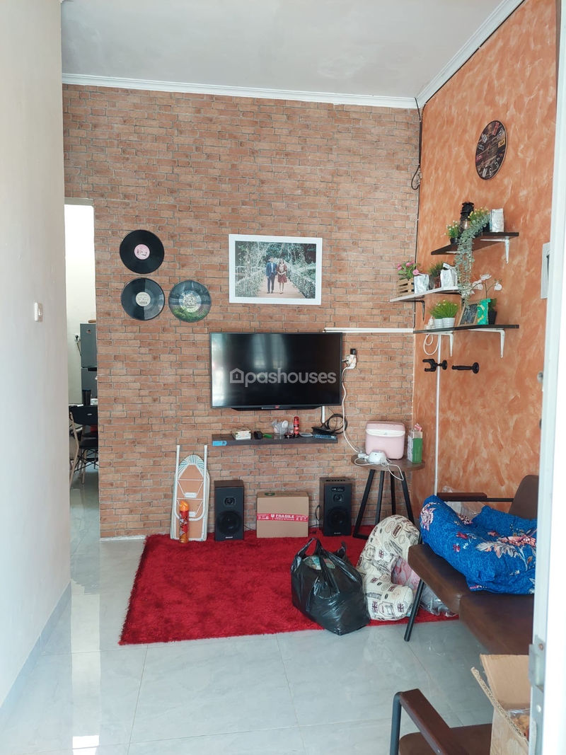 Mutiara Gading City Cluster Royal London Blok J6 No.8