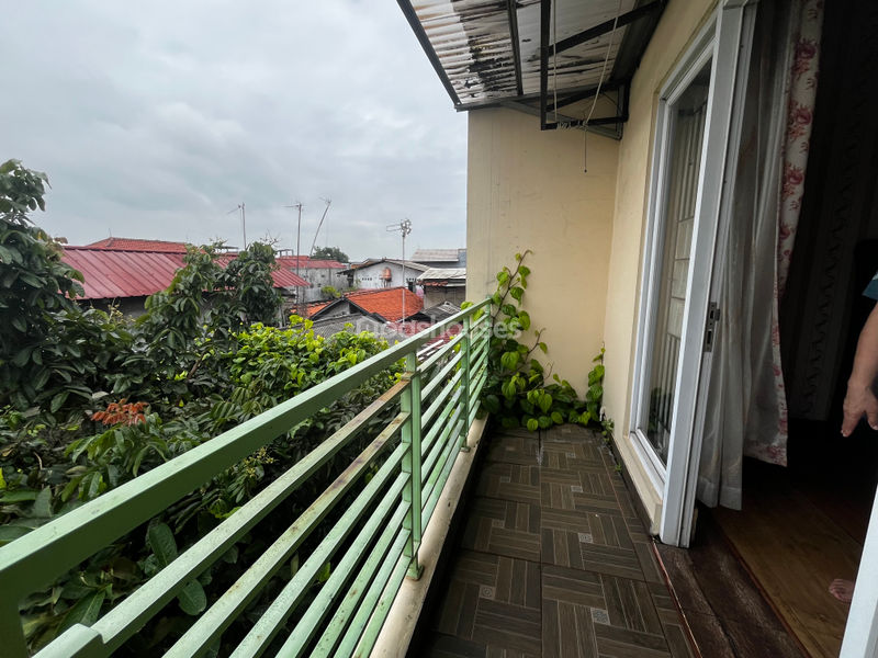 Jalan Kebantenan 7 No.49
