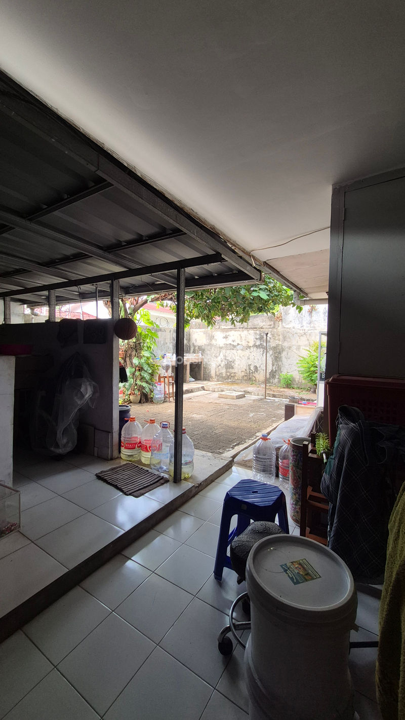 Jalan Sapta Taruna IV No.4