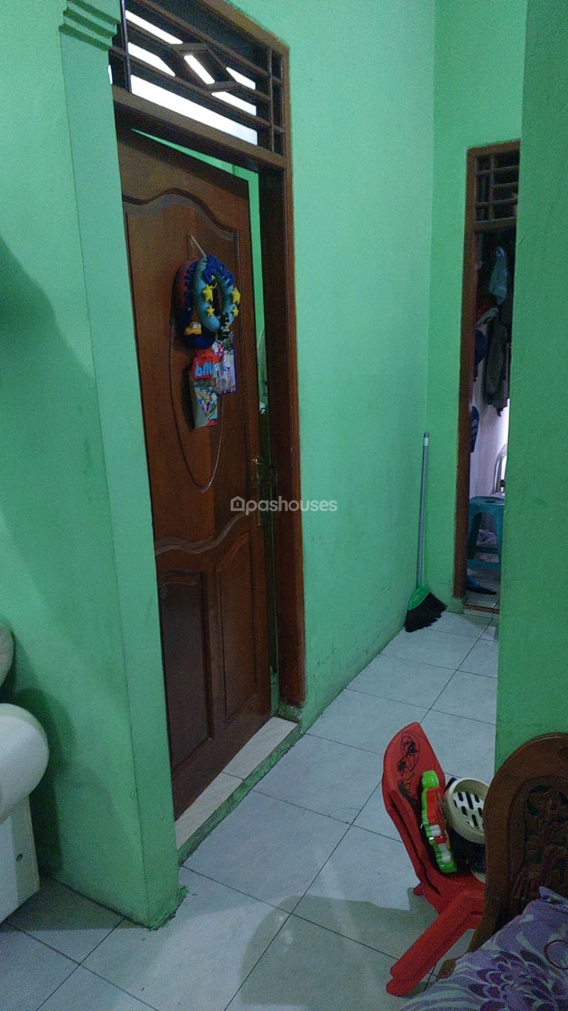 Jalan Kramat Barat Jakarta Timur