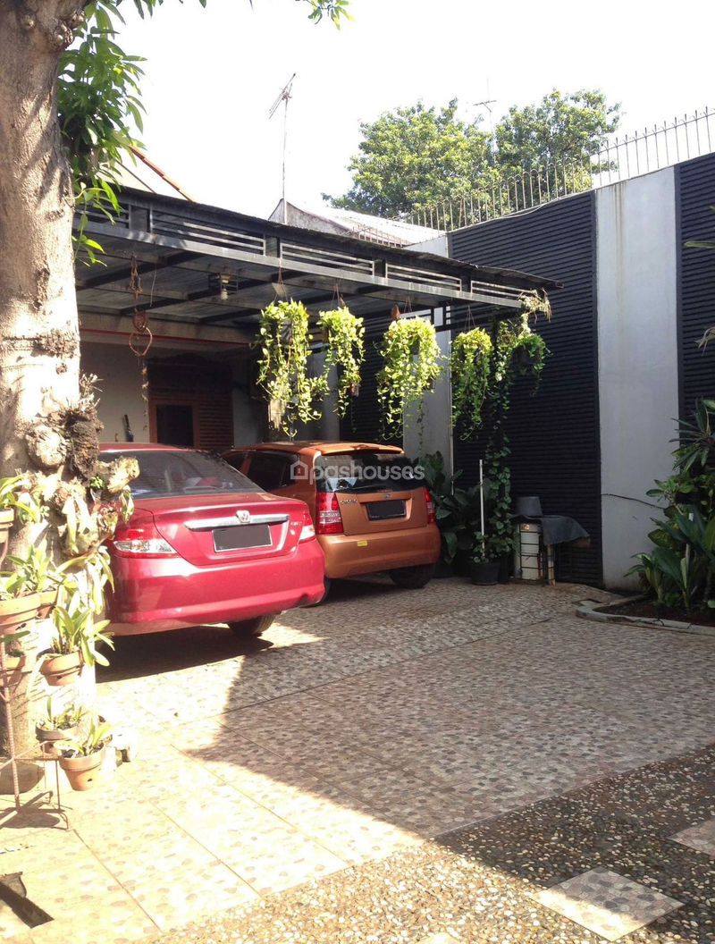Jalan Nakula 7 No.136-B