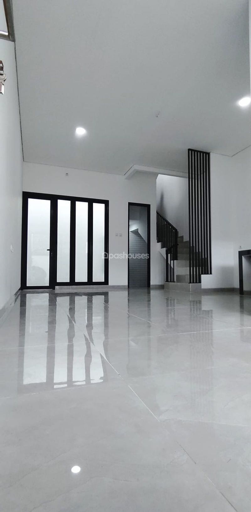 Perumahan Dukuh Zamrud Blok E8 No.29
