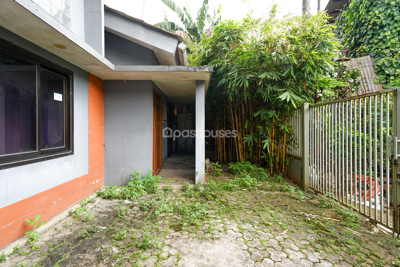 Jalan Palem Barat II Blok CC8 No.1 Bekasi
