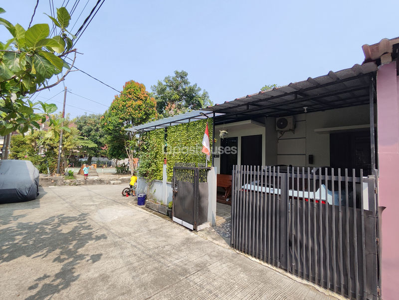 Villa Ciomas Indah