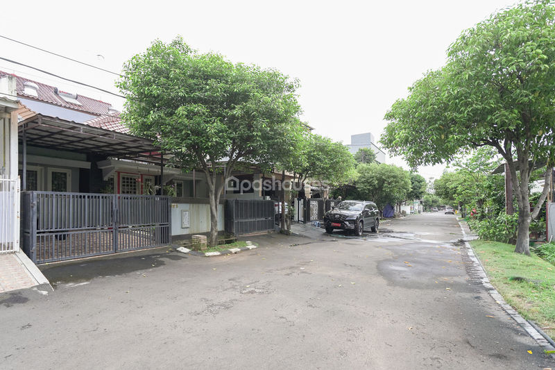 Jalan Kemang Cempaka 3 Blok BM
