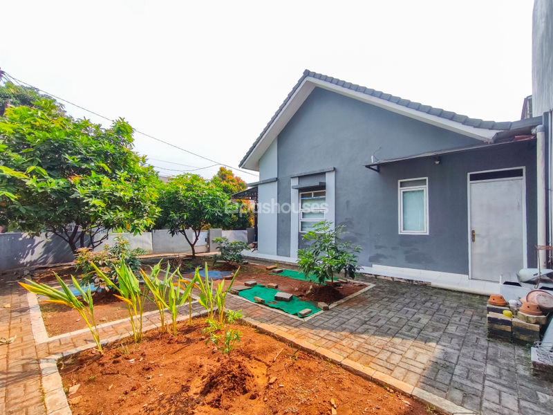 Metland Cileungsi Cluster Lily