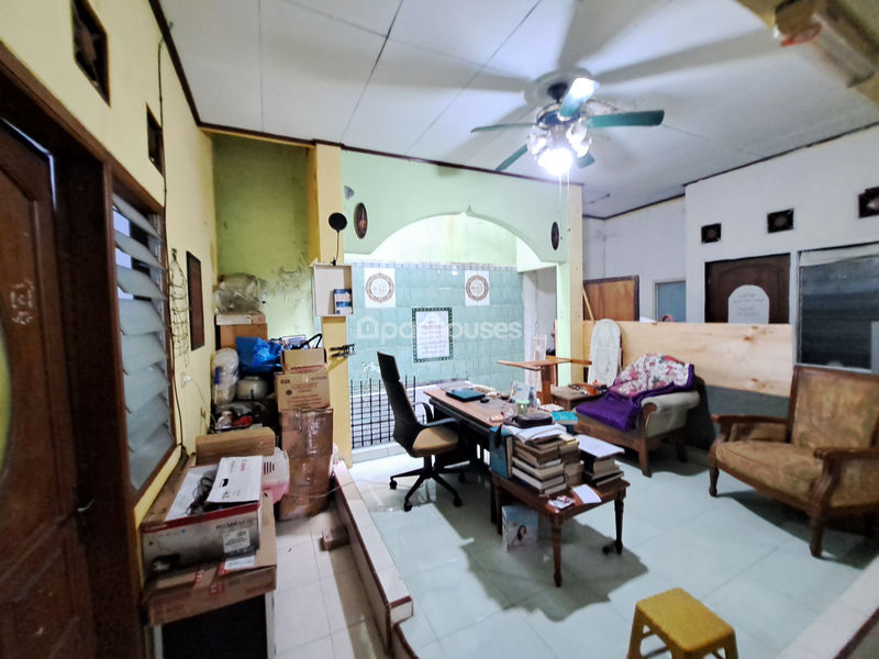 Permata Pamulang Blok H2 No.1
