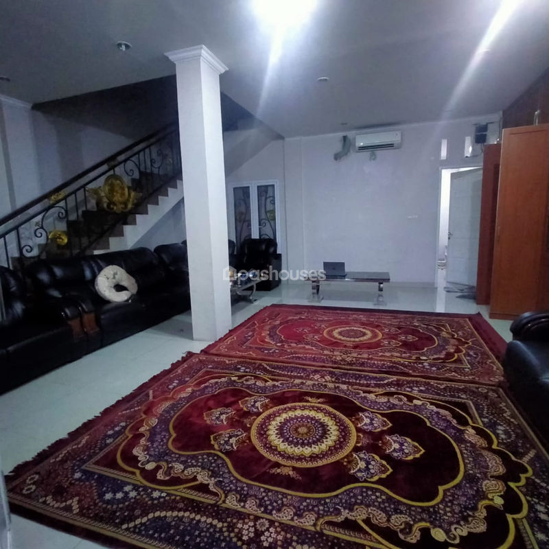 Jalan Panca Warga 5 No.4