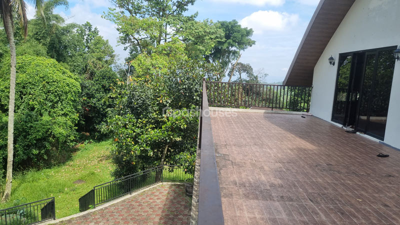 Jalan Raya Puncak Cibogo II