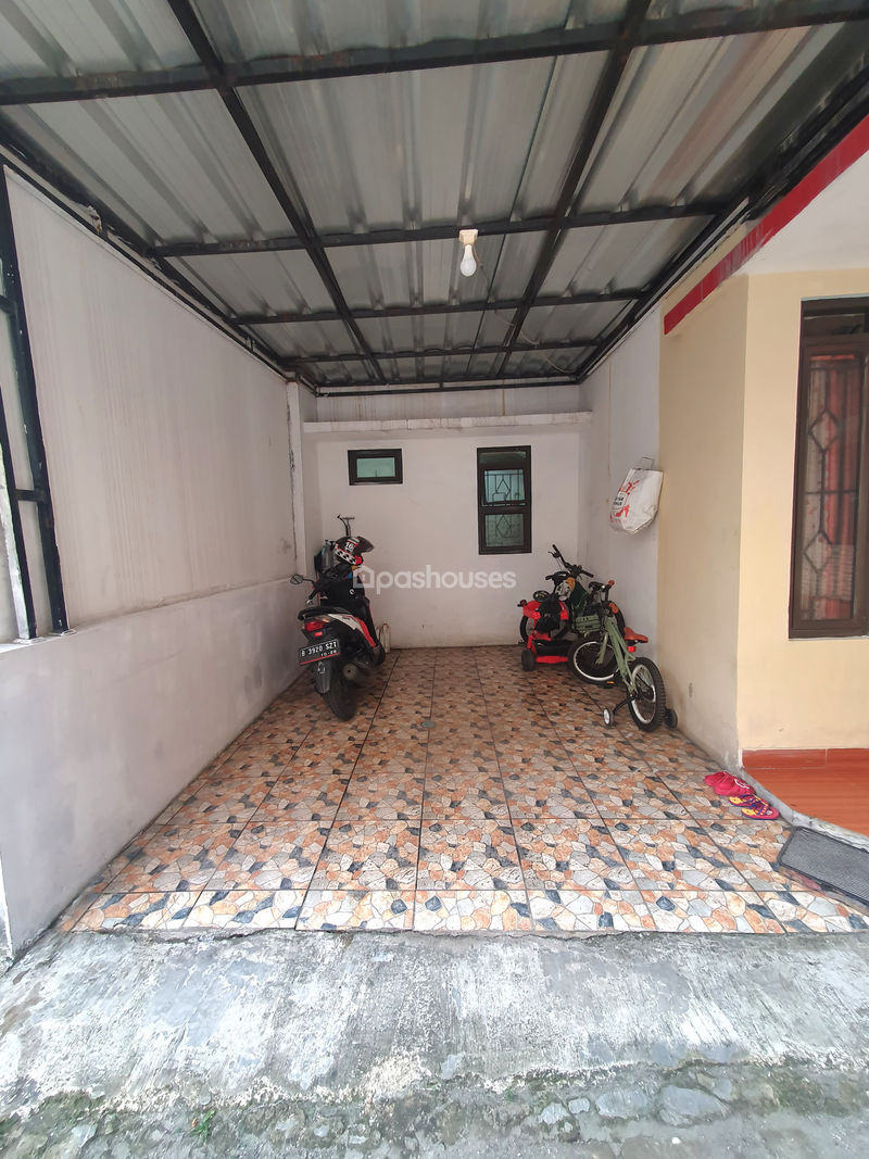 Jalan Saimang Depok