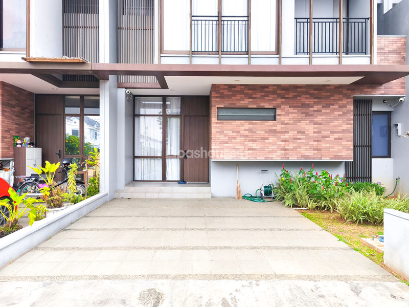 Perumahan Suvarna Sutera Cluster Andara