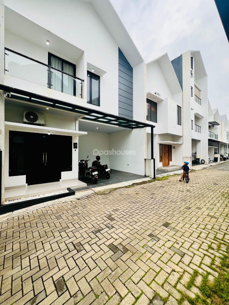 Perumahan Casa 9 Cilandak No.2