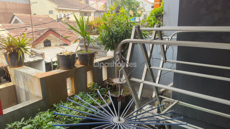Perumahan Villa Nusa Indah 3 Blok KD3 No.2