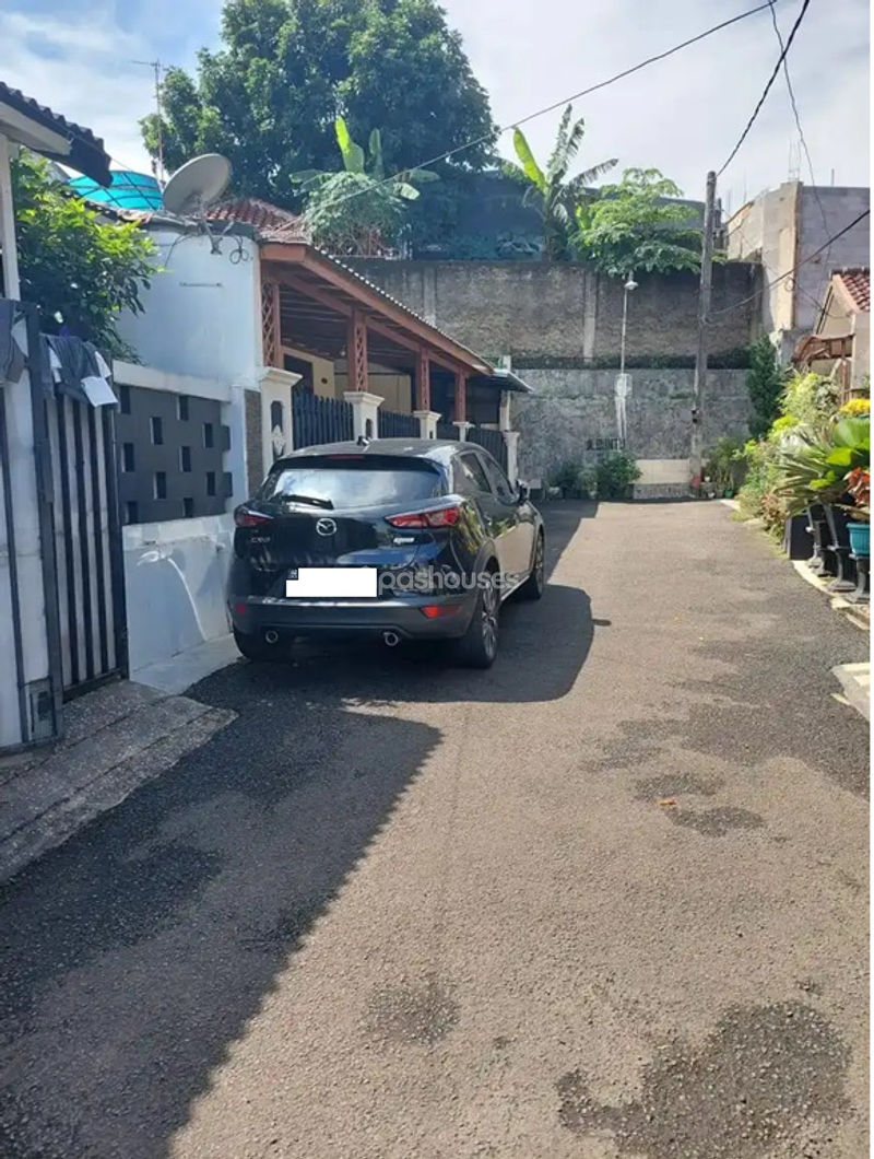 Jalan Anggrek V Blok A4 No.10