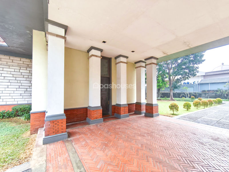 Jalan Taman Mercurius No.6 Ciputat Timur
