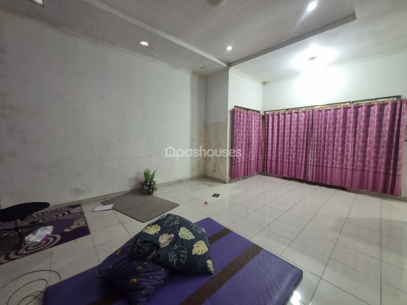 Town House Ibu Maya