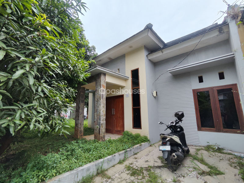 Erfina Kencana Regency Cluster Baseball No.21