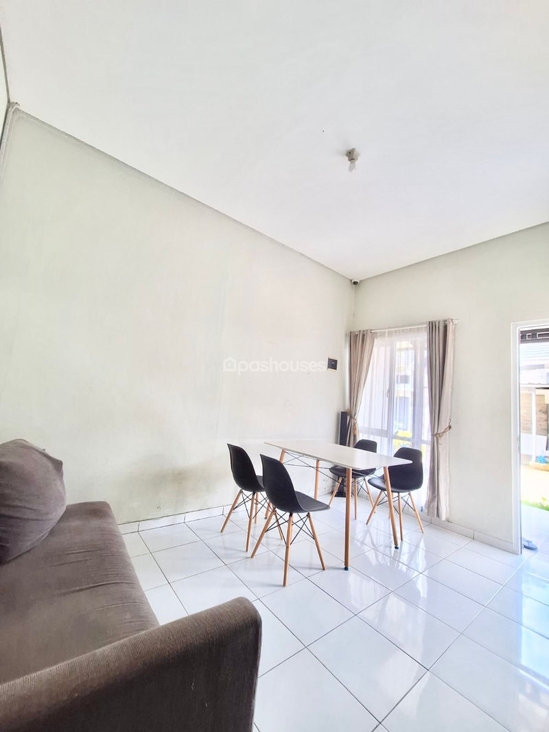 Perumahan The Jasmine Boulevard Blok G No.5