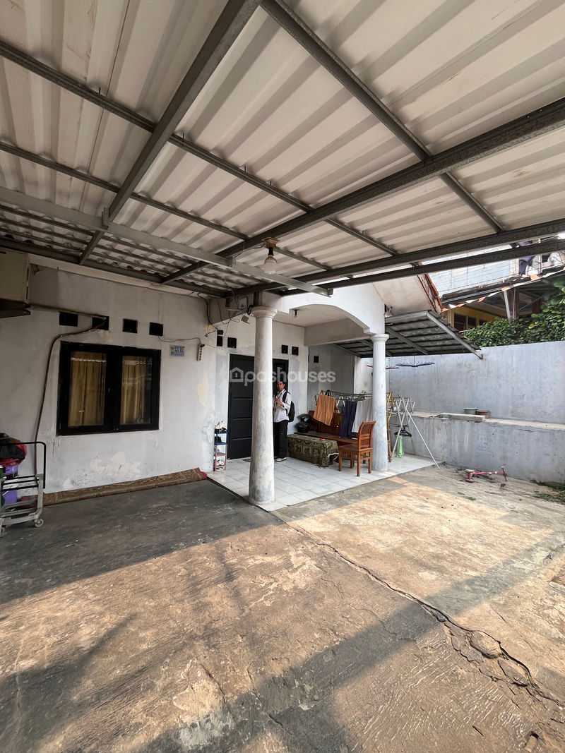 Jalan Pinus Bar. I