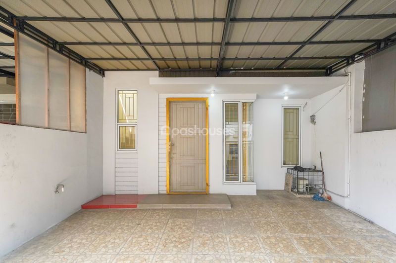 Perumahan Duta Garden Cluster Beverly Hills Blok E4 No.40