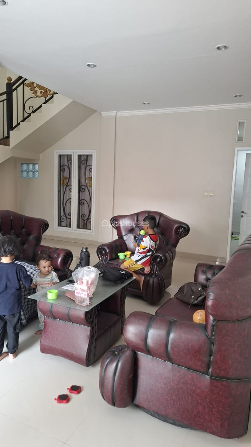 Jalan Panca Warga 5 No.4