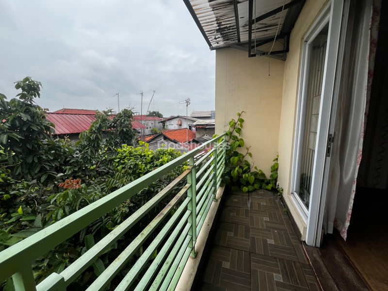 Jalan Kebantenan 7 No.49